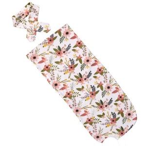 Floral swaddle and bow for newborn